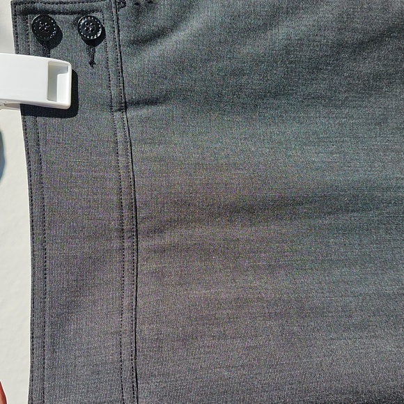 Bebe Black Pleated Pencil Skirt Size 6 - Picture 7 of 7